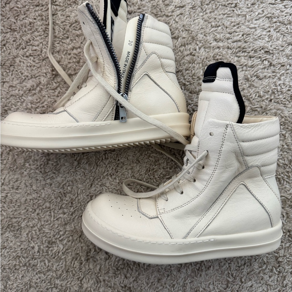 RICK OWENS KIDS
Geobasket leather high-top sneakers size 30